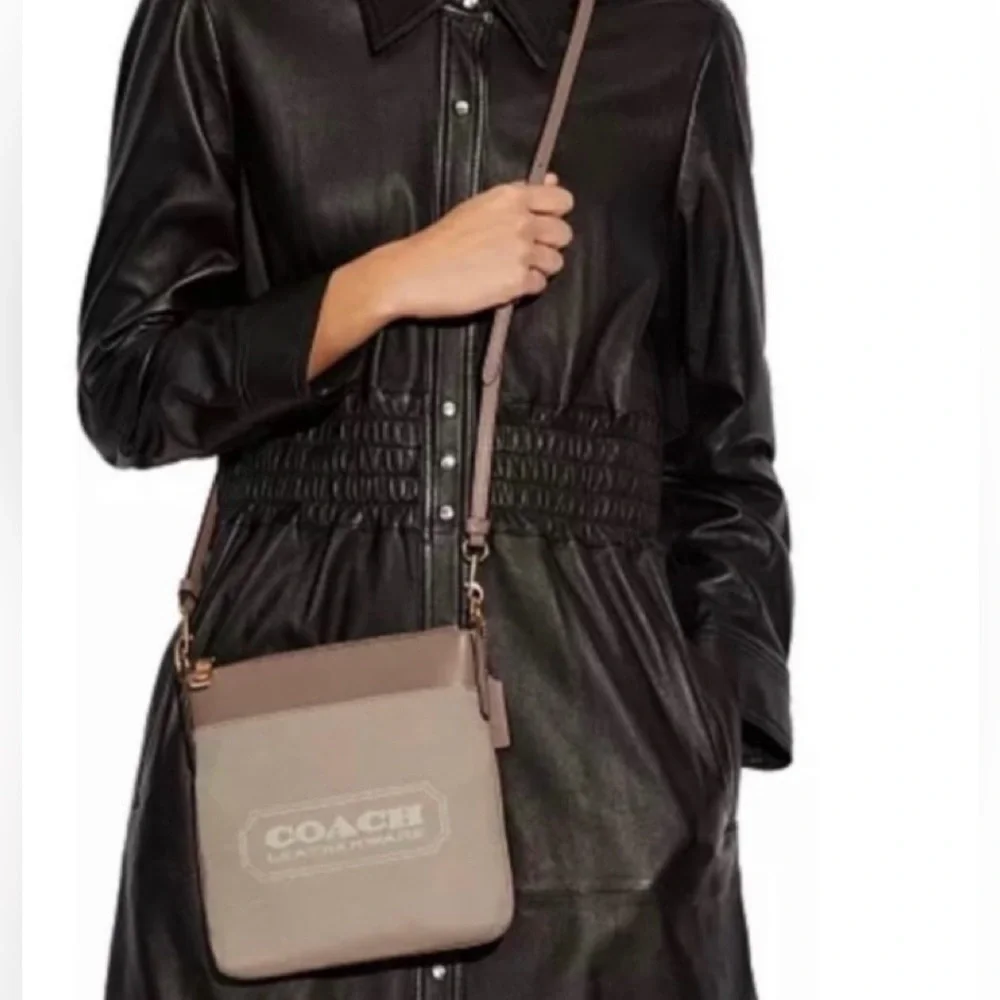 NWOT Coach Kitt Jacquard Crossbody Bag Purse - Picture 3 of 9